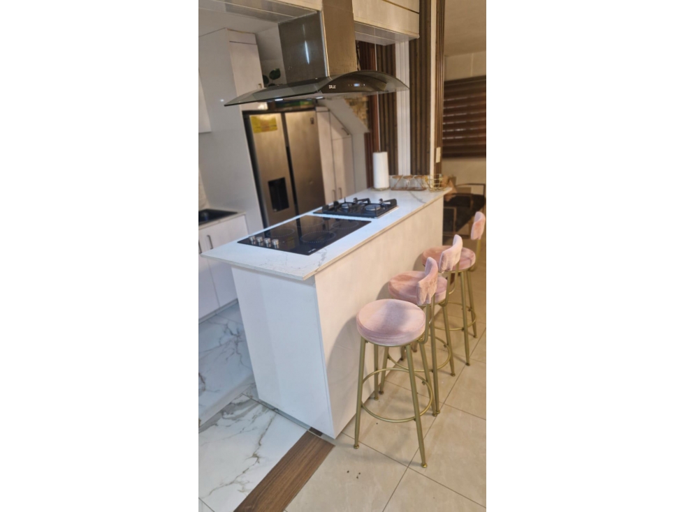 VENTA DE CASA EN CONDADO DE REY