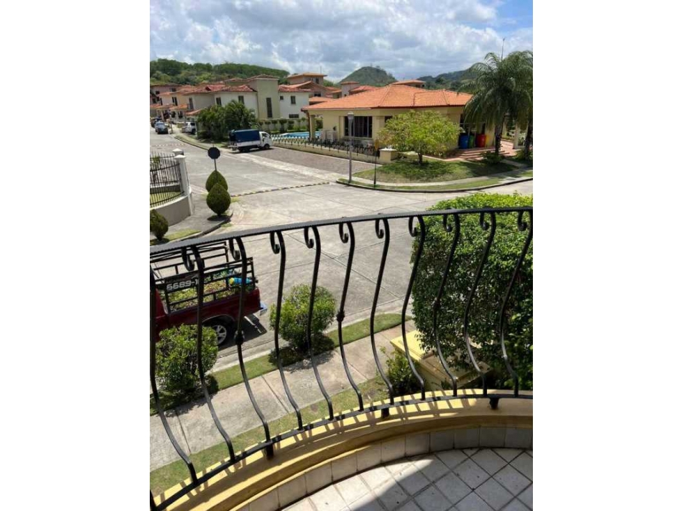 VENTA DE CASA EN CONDADO DEL REY RESIDENCIAL PASEO DORADO 374M2 JP — foto 6