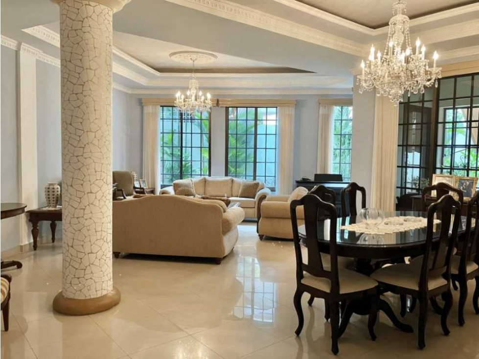 Venta de Casa en Condado del Rey, Residencial Altos de Panamá — foto 2