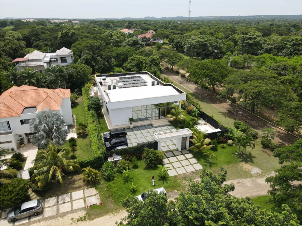 Venta de CASA en condominio ALEROS del Country de 3 alcobas — foto 2