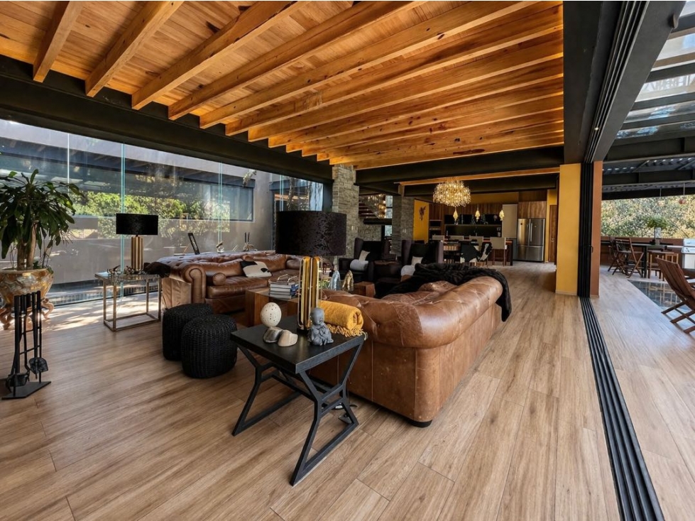 CASA EN VENTA EN CONDOMINIO CON JACUZZI, TERRAZA Y VISTAS | AVANDARO — foto 4