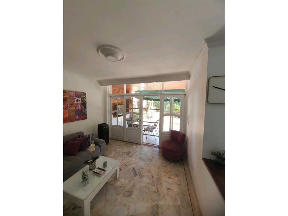 VENTA DE CASA EN CONDOMINIO EL INGENIO, SUR DE CALI 210.