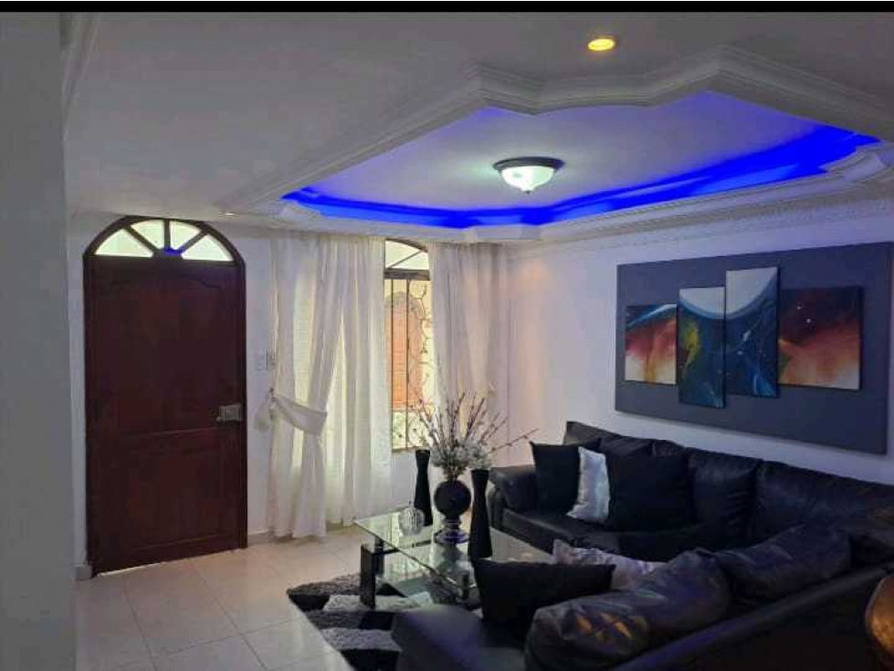 Venta de casa en conjunto barrio Los Alpes — foto 5
