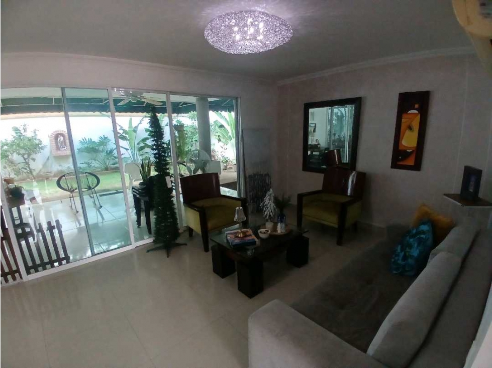 Venta de casa en conjunto barrio La Castellana