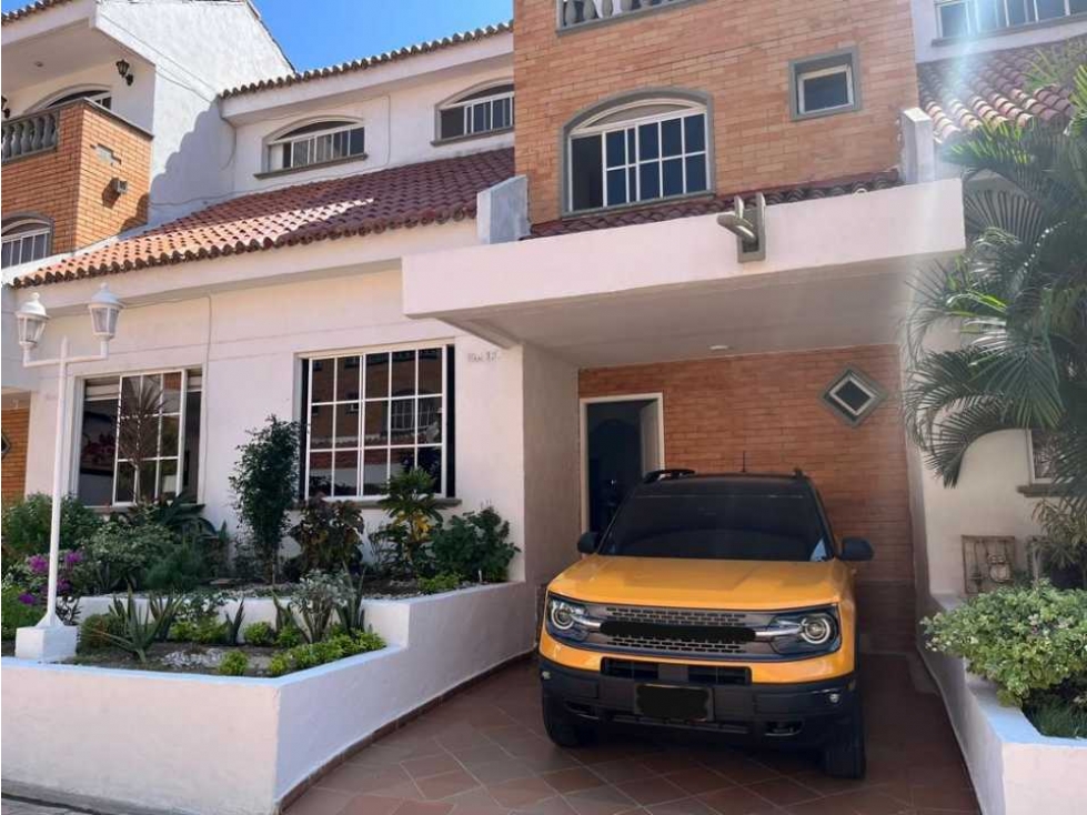 Venta de Casa en Conjunto. Villa Santos. Barranquilla