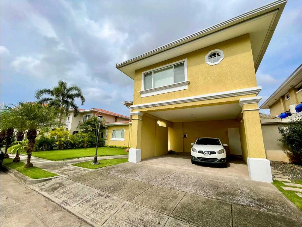 ALQUILER DE CASA EN COSTA DEL ESTE MB — foto 2