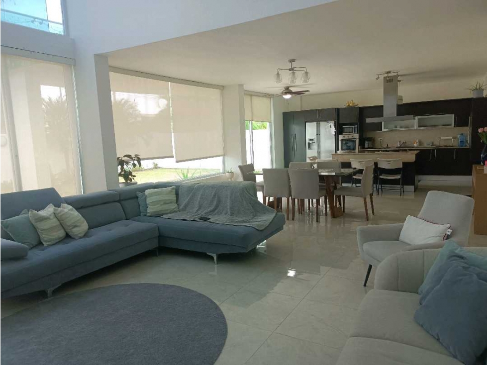 VENTA DE CASA EN COSTA SUR VERSALLES, PH COSTA ESMERALDA — foto 2