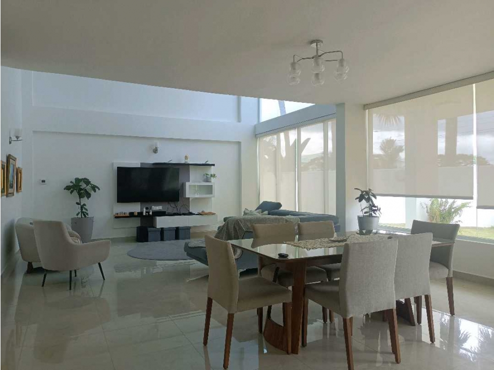 VENTA DE CASA EN COSTA SUR VERSALLES, PH COSTA ESMERALDA — foto 3