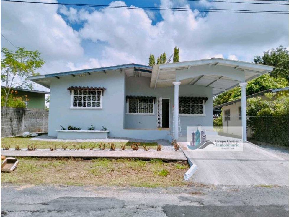 VENTA DE CASA EN DAVID 3 RECAMARAS CERCA DE TODO