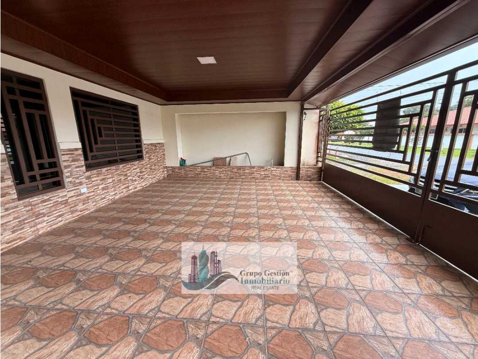 VENTA DE CASA EN DAVID CENTRO CERCADA — foto 4