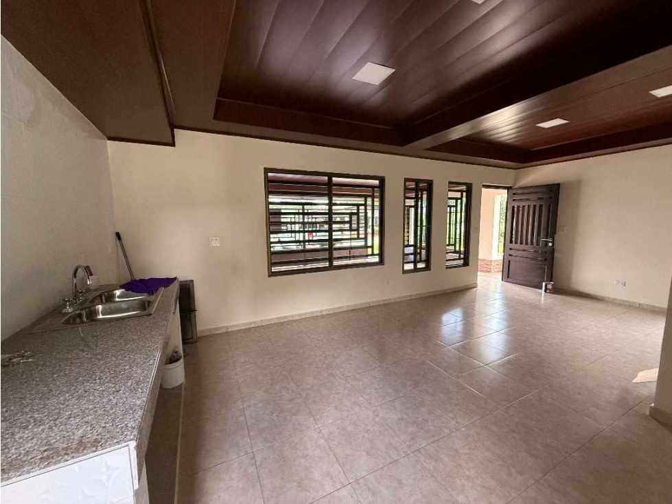 VENTA DE CASA EN DAVID CENTRO CERCADA — foto 6