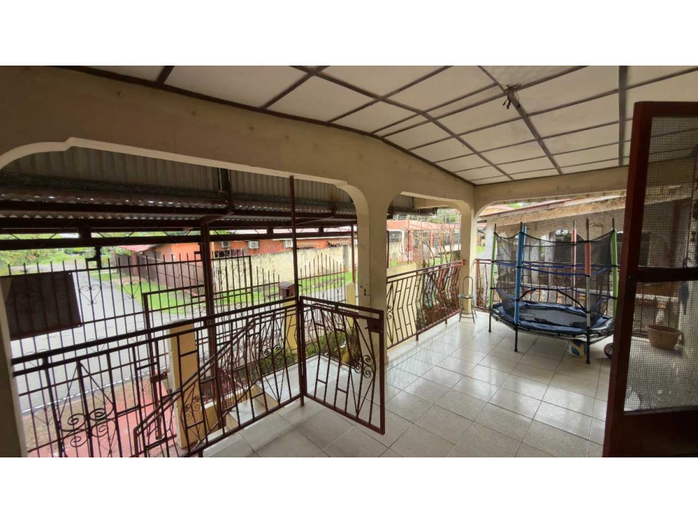 VENTA DE CASA EN DAVID CERCADA 3RECAMARAS