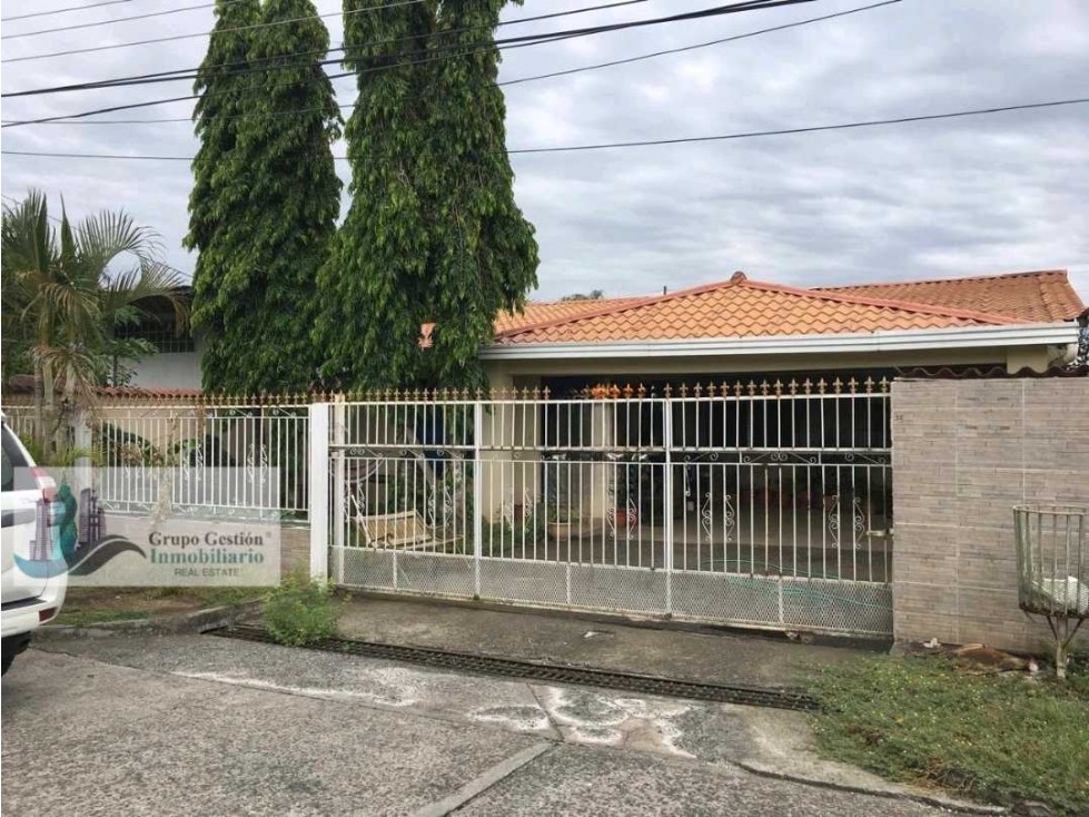 VENTA DE CASA EN DAVID DOLEGUITA 5R TOTALMENTE CERCADA