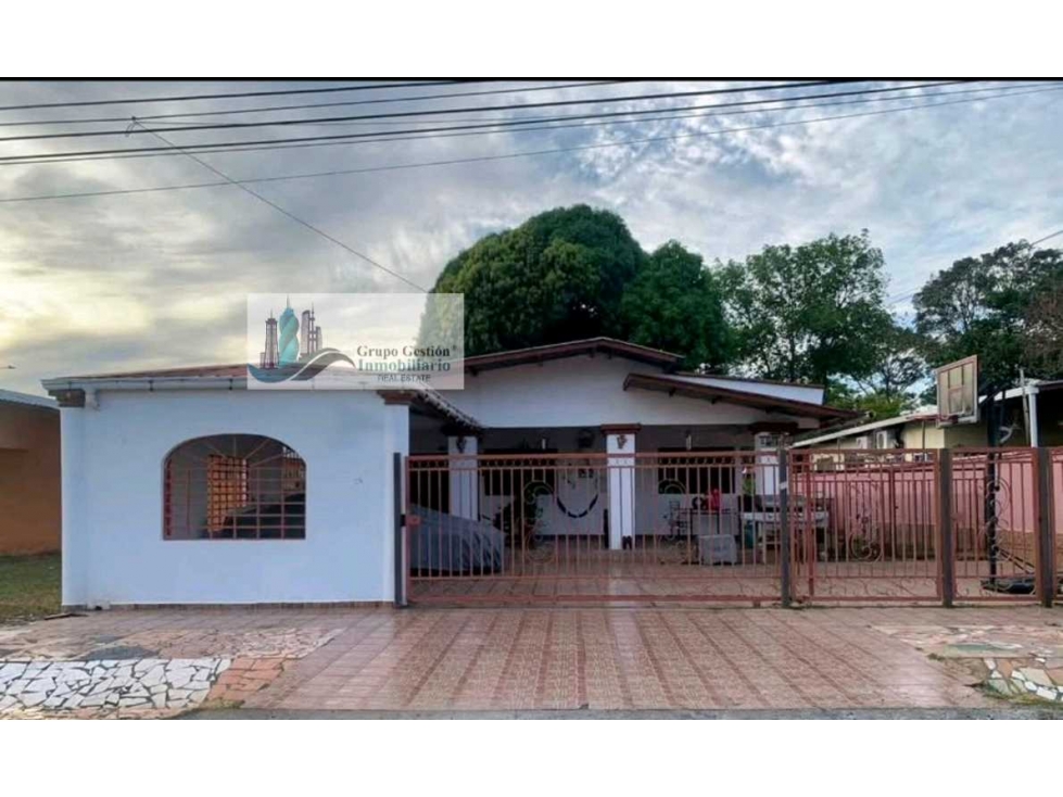 VENTA DE CASA EN DAVID RIVIERA CERCADA CON 4 RECAMARAS