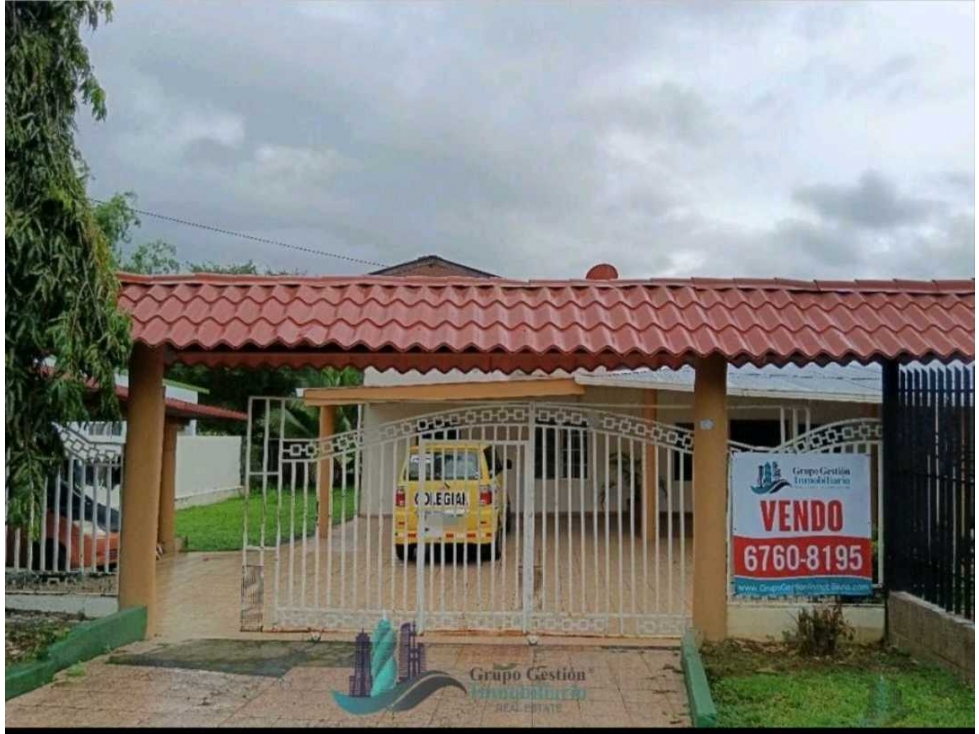 VENTA DE CASA EN DAVID TERRONAL 7R CERCADA