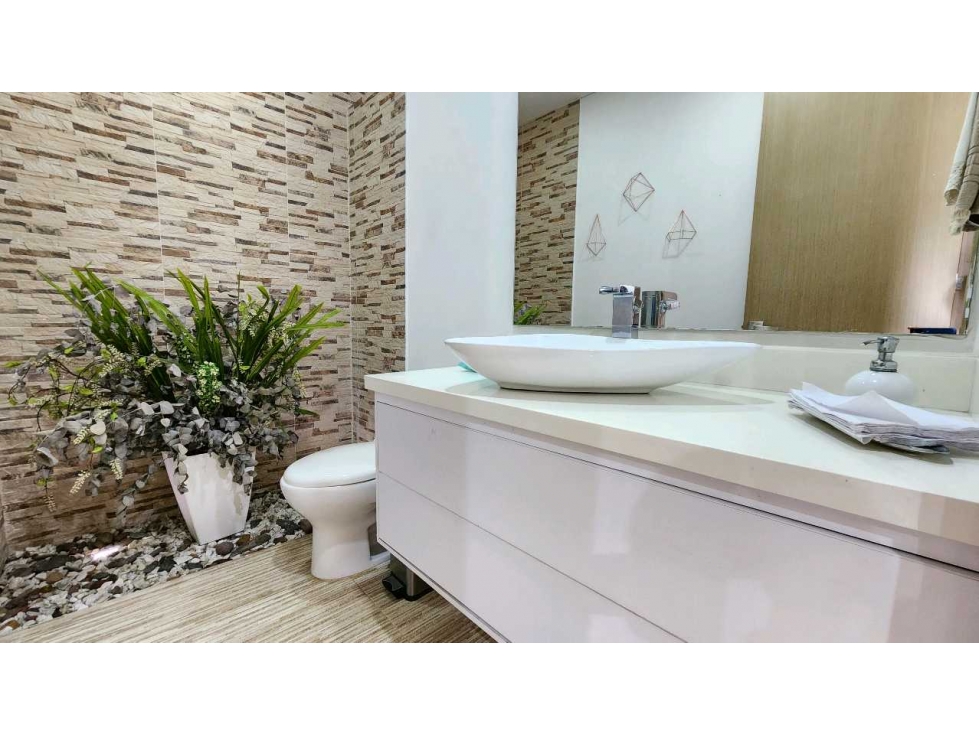VENTA CASA DE LUJO ALTO DE PALMAS COMODIDAD AMPLITUD Y NATURALEZA — foto 4