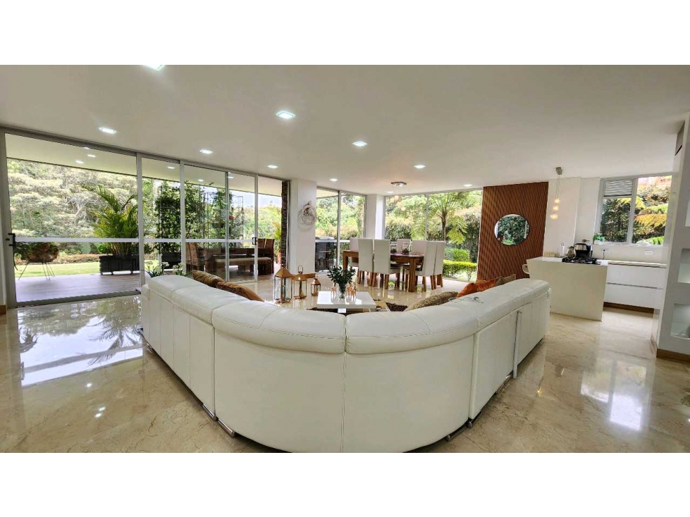 VENTA CASA DE LUJO ALTO DE PALMAS COMODIDAD AMPLITUD Y NATURALEZA — foto 3