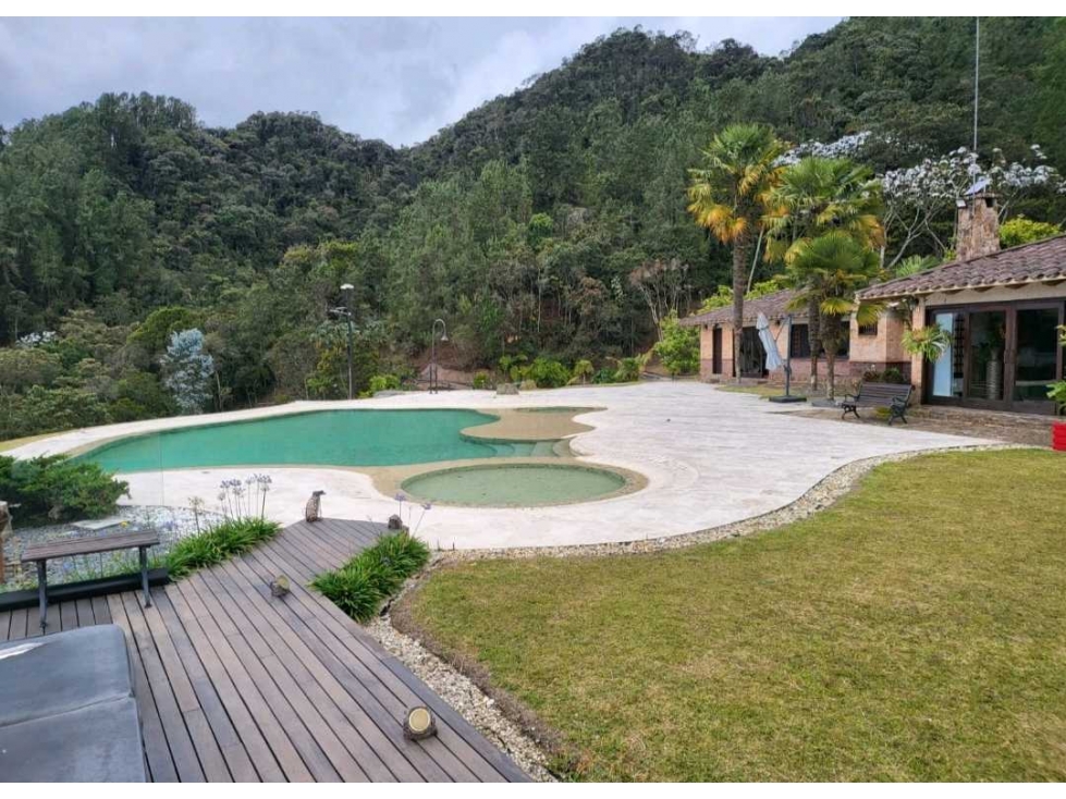 VENTA DE CASA EN EL ALTO DE LAS PALMAS, CON PISCINA PRIVADA. — foto 2