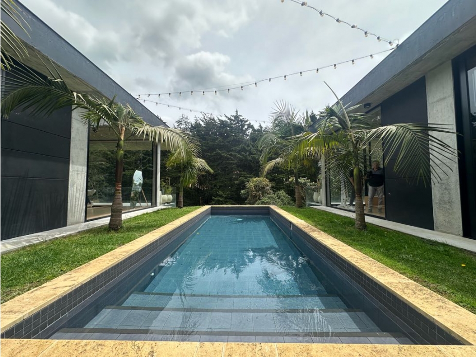 Vendo Casa Campestre con Piscina en el Alto de Palmas de 1 Nivel — foto 2