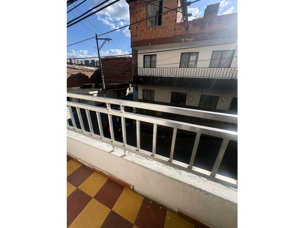 Venta de casa en el Barrio Perez de 100 mtr2 segundo piso