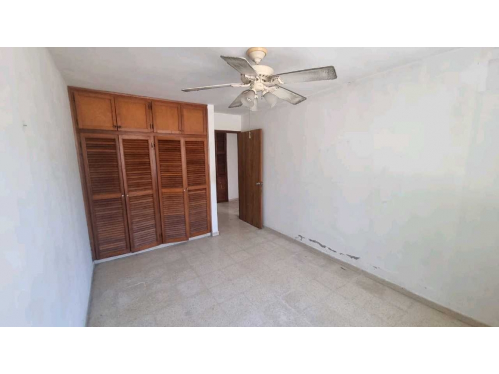 ALQUILER O VENTA DE CASA RESIDENCIAL 300M2 EN EL DORADO — foto 2