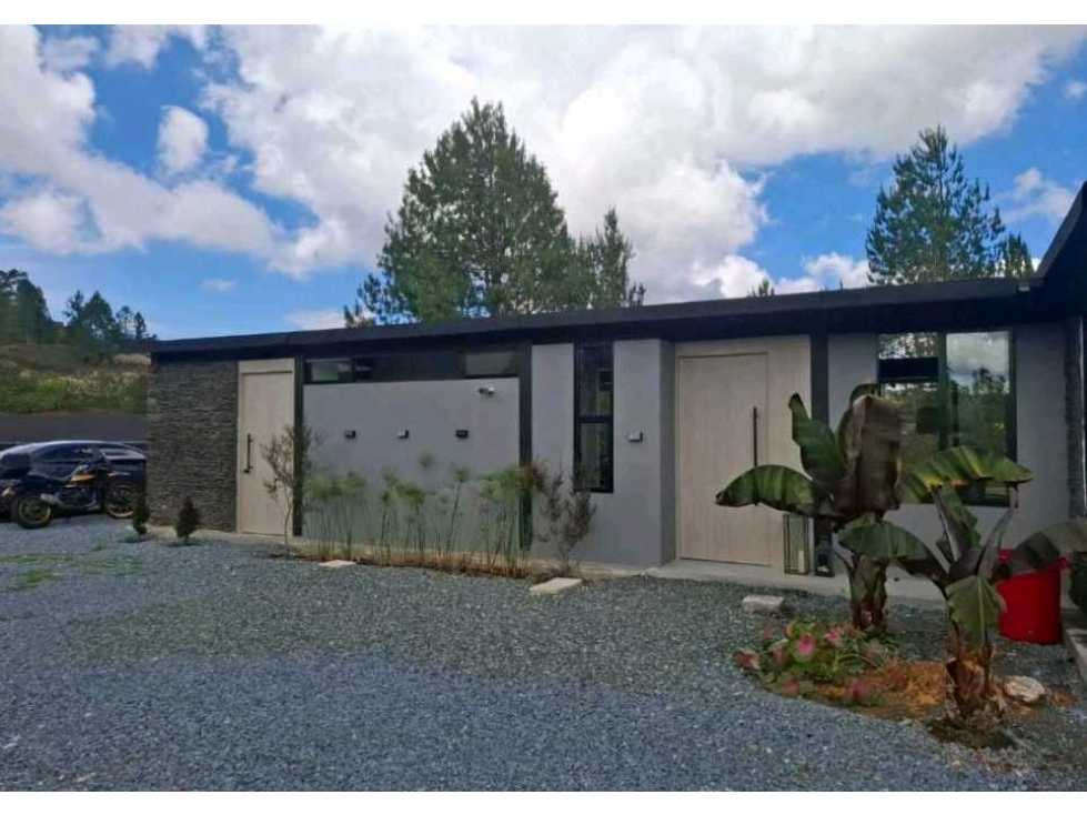 VENTA DE CASA EN EL ALTO DEL ESCOBERO, DE UN NIVEL. — foto 4