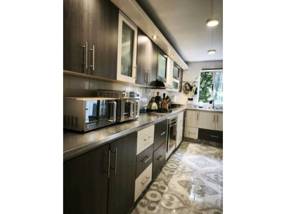 VENTA DE CASA EN EL POBLADO, SECTOR CASTROPOL. — foto 5