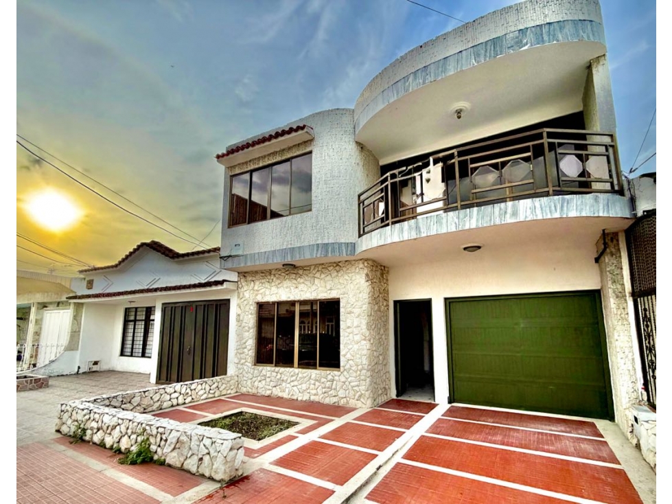 VENTA DE CASA EN EL RECREO-PALMIRA CCH