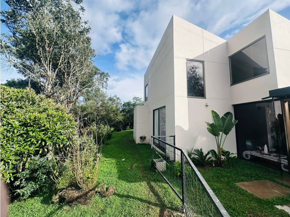VENTA DE CASA EN EL RETIRO — foto 2
