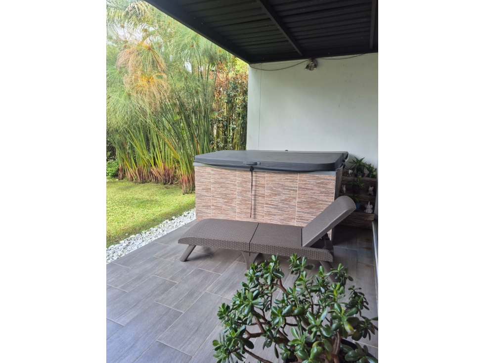 Venta de casa en el Retiro de un solo nivel en unidad cerrada la Maria — foto 3