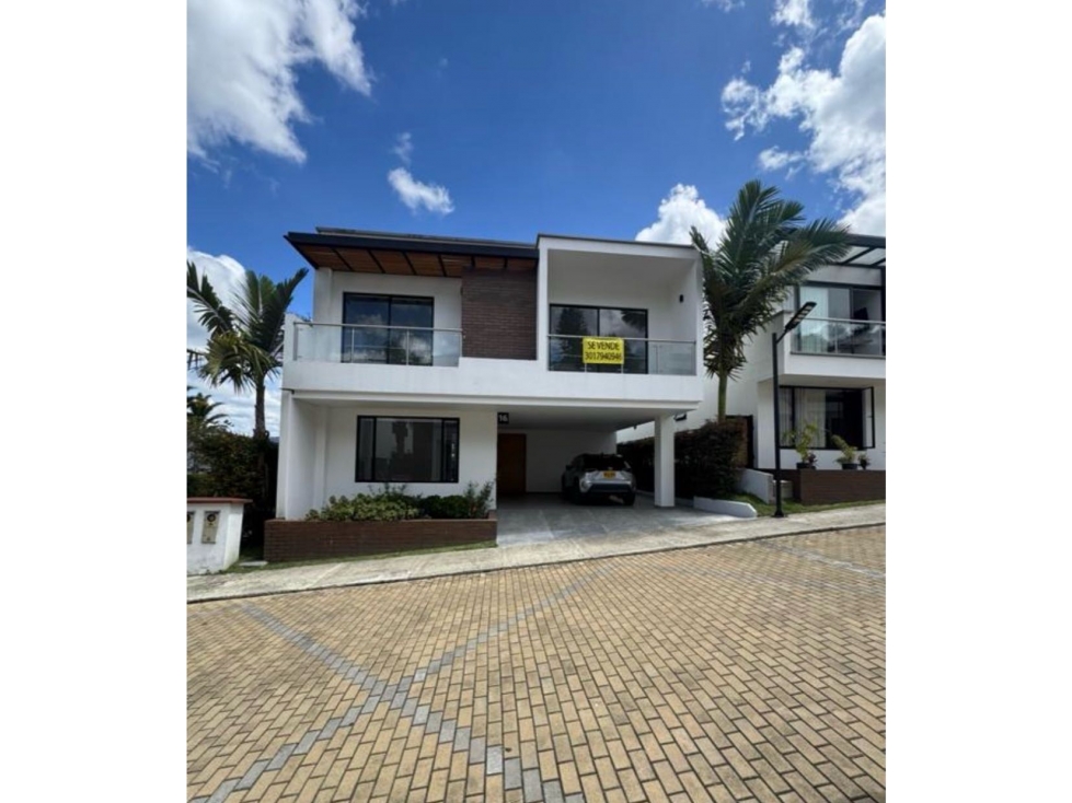 Venta de casa en El Retiro donde todo cerca caminado
