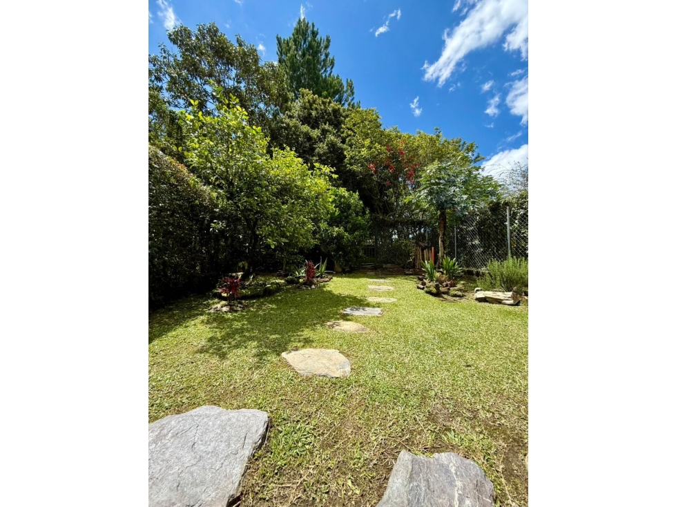 Venta de casa en el Retiro excelente ubicación sector puro cuero . — foto 4
