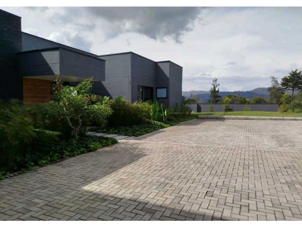 VENTA DE CASA EN EL RETIRO FIZEBAD, PARA ESTRENAR DE UN NIVEL. — foto 3