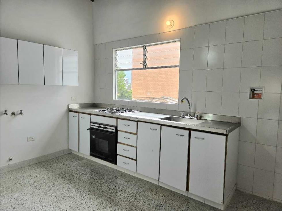 VENTA DE CASA EN EL VELODROMO — foto 3