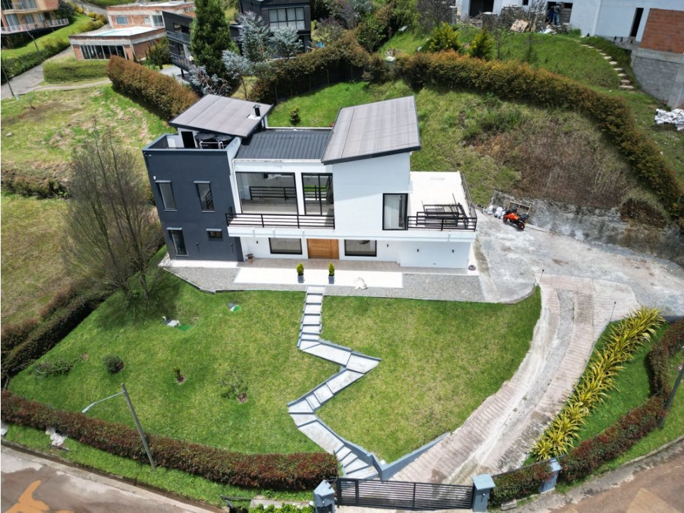 Venta de casa en Envigado Loma del escobero