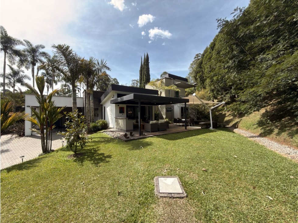 Venta de casa en Envigado Loma del escobero parte baja — foto 4
