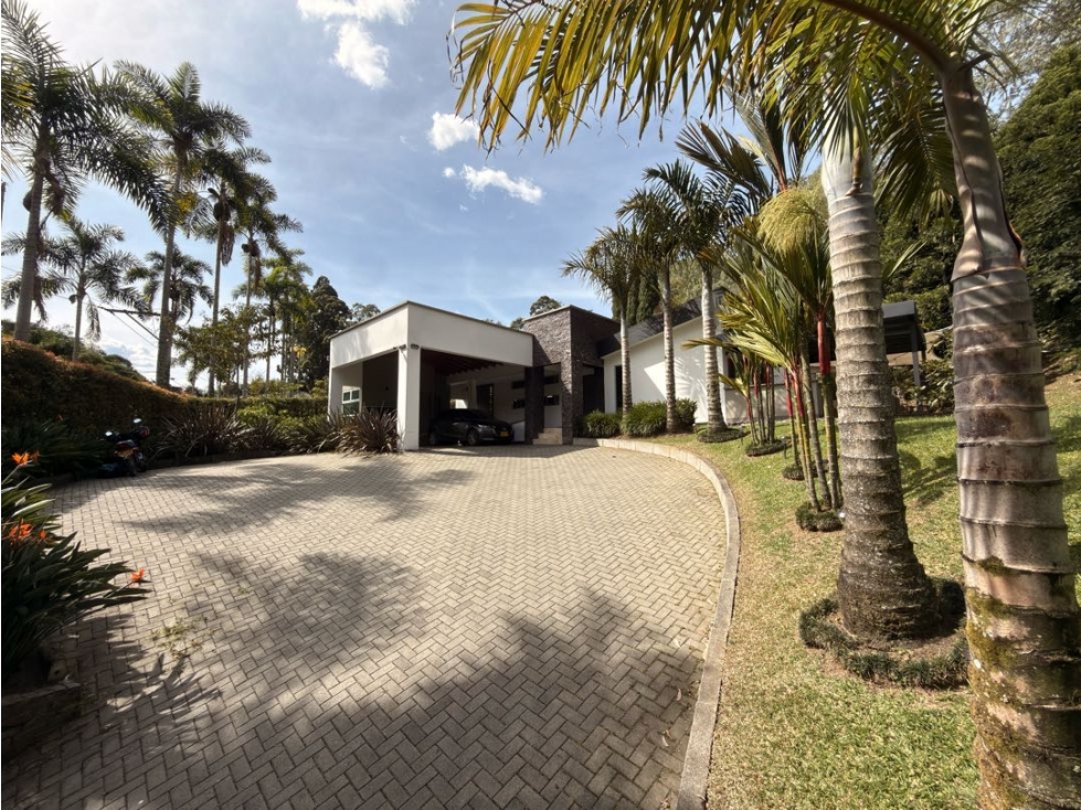 Venta de casa en Envigado Loma del escobero parte baja — foto 5