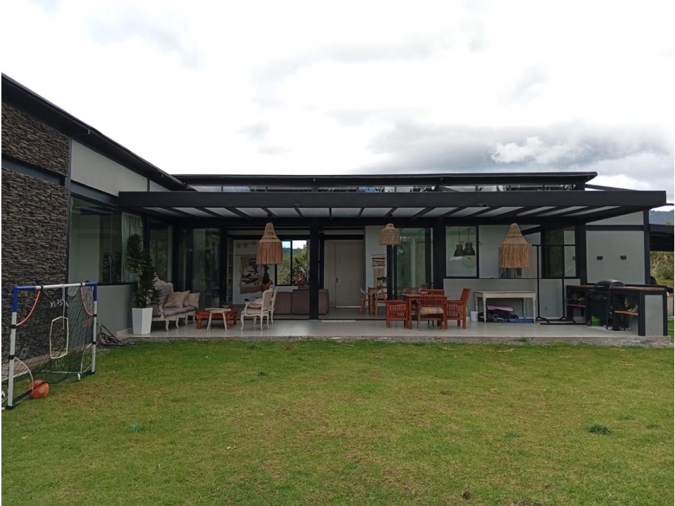 Venta de casa en Envigado, Loma del escobero