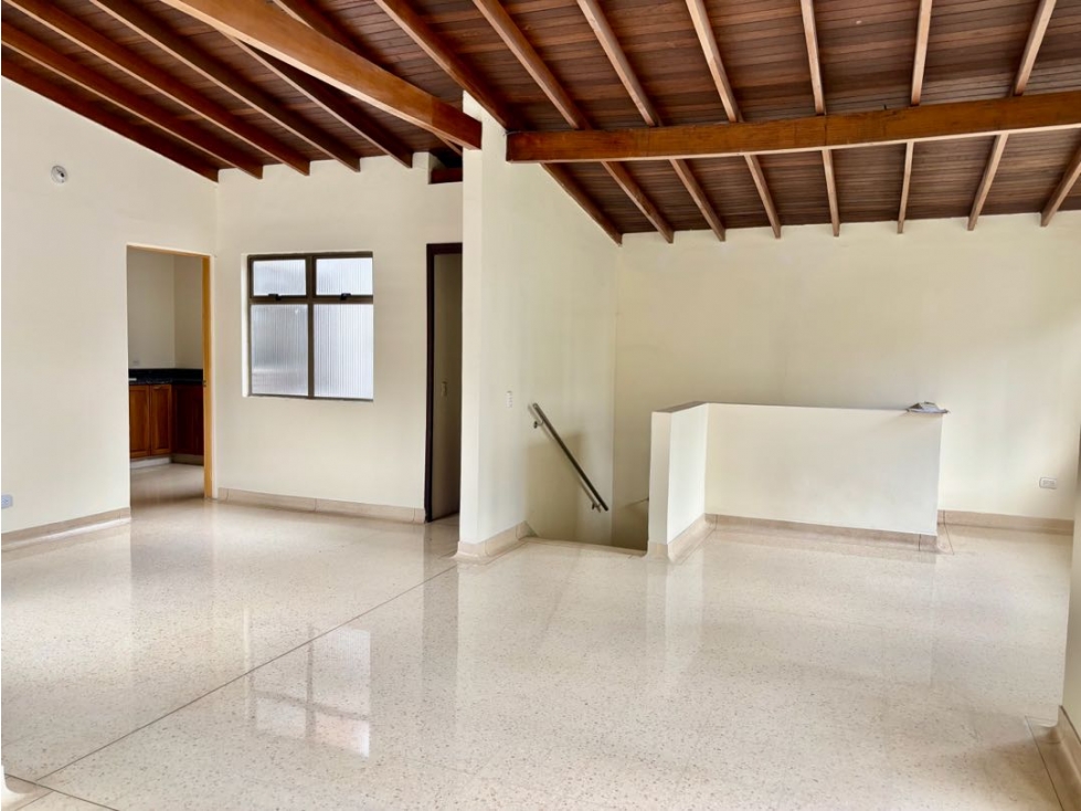 Venta de casa en envigado sector san Marcos ideal para spa o coworking — foto 4