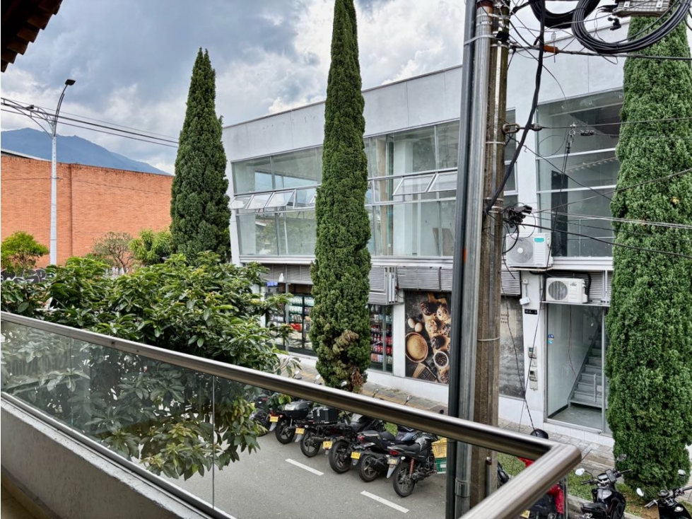 Venta de casa en envigado sector san Marcos ideal para spa o coworking — foto 5
