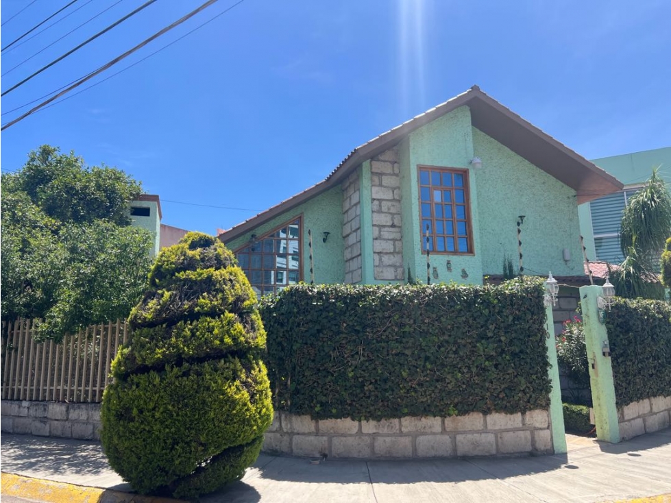 Casa con Departamento anexo en Venta en San Javier Pachuca