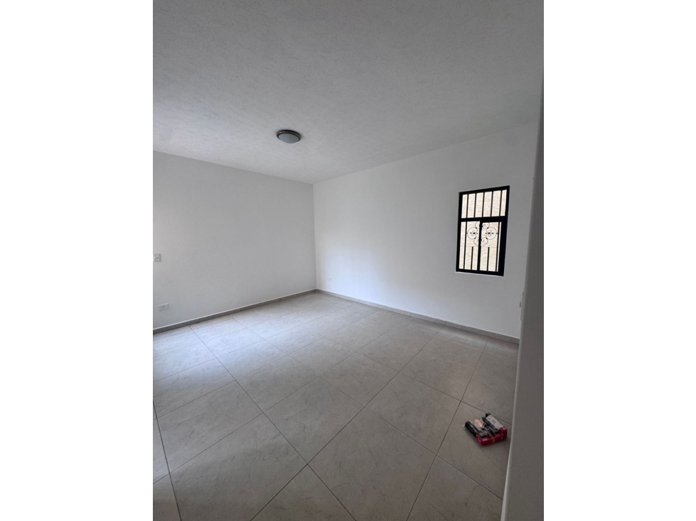 Venta Casa Residencial Modelo Arlanzza sobre Blvd. Bonfil — foto 4