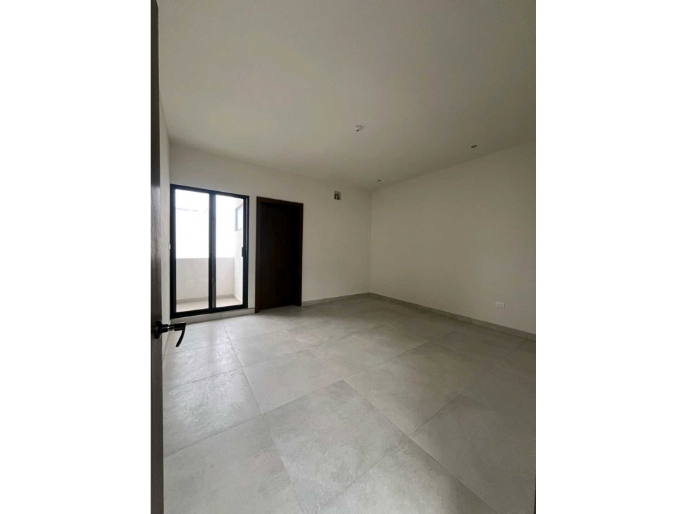 Venta de casa en Fracc.Privado al Norte — foto 4