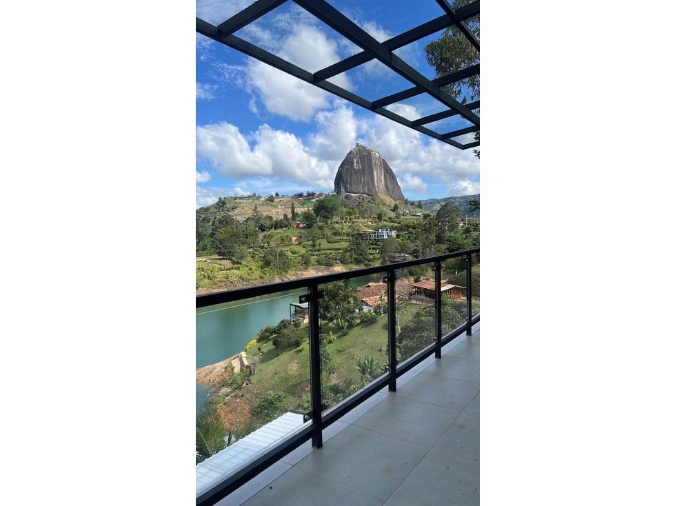 Venta de casa en Guatape - 3