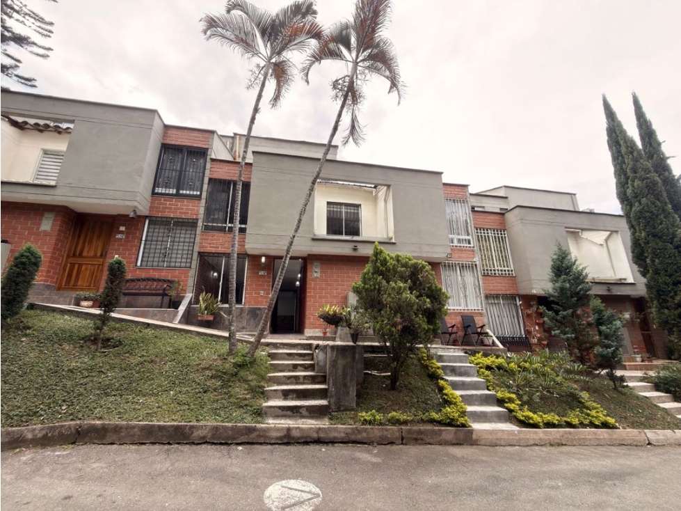 VENTA DE CASA EN ITAGUI, SURAMERICA