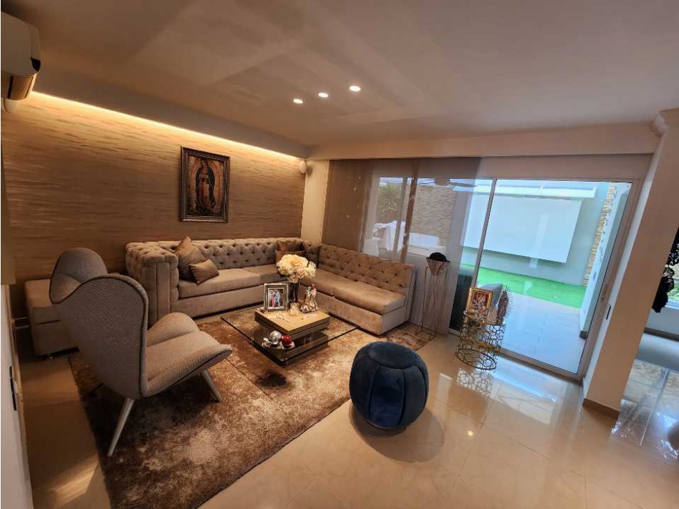 VENTA DE CASA EN LA CASTELLANA — foto 3