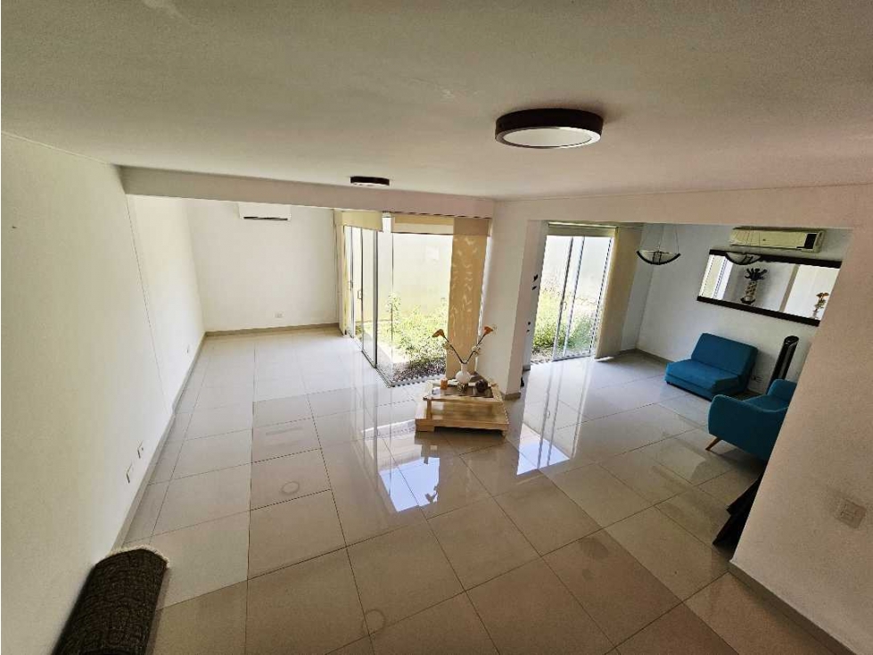 VENTA DE CASA EN LA CASTELLANA