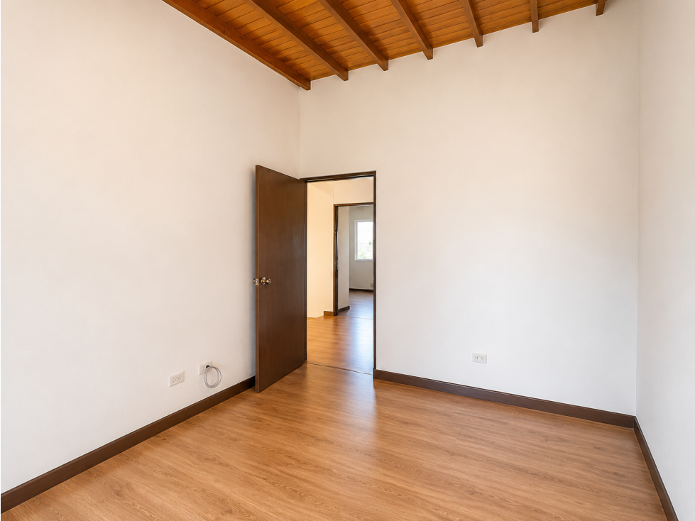 VENTA DE CASA EN LA ESTRELLA SECTOR TOLEDO — foto 6