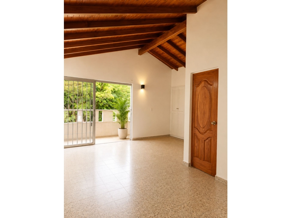 SE VENDE TERCER PISO CON PATIO EN LA FLORESTA. — foto 5