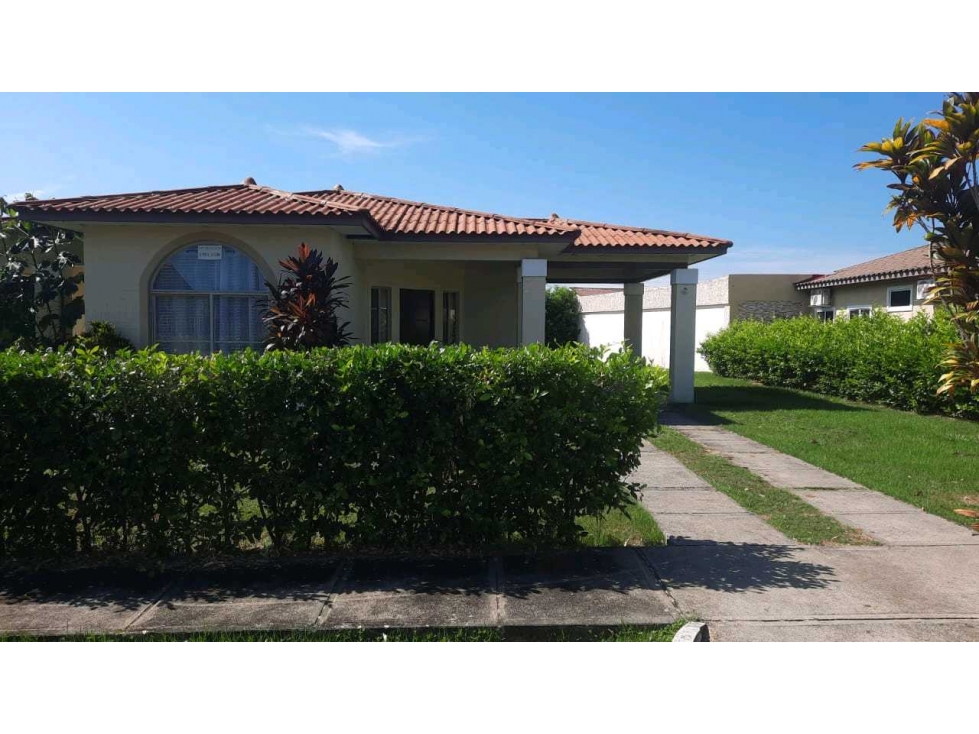 VENTA DE CASA EN LA FONTANA CON GARITA DE SEGURIDAD 846 METROS